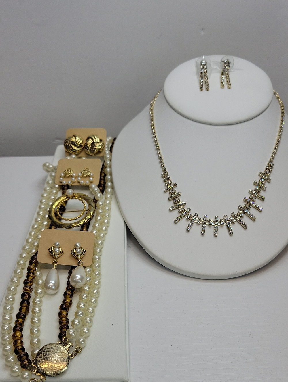 Gold-Tone & Pearl Bundle